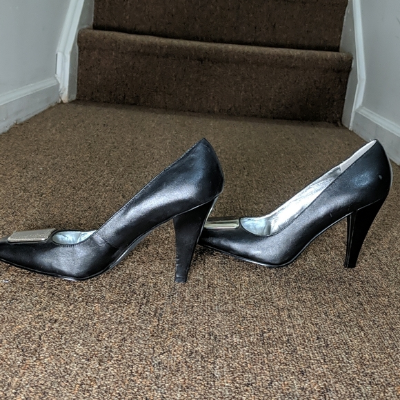 B.C.B.G. PARIS dress shoes - Picture 4 of 5